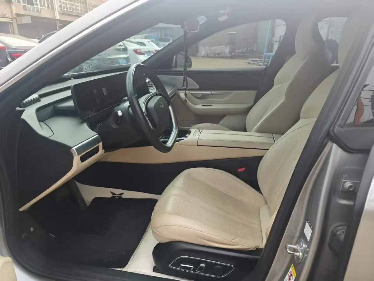 2022 Xpeng P7 BEV 70.8KWH,autocango,china used car exporter,china ev exporter,chinese used car exporter,chinese used ev exporter