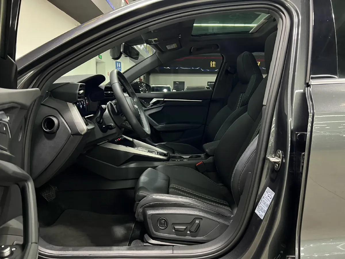 2023 Audi A3 1.4T 150HP L4 7DCT,autocango,china used car exporter,china ev exporter,chinese used car exporter,chinese used ev exporter