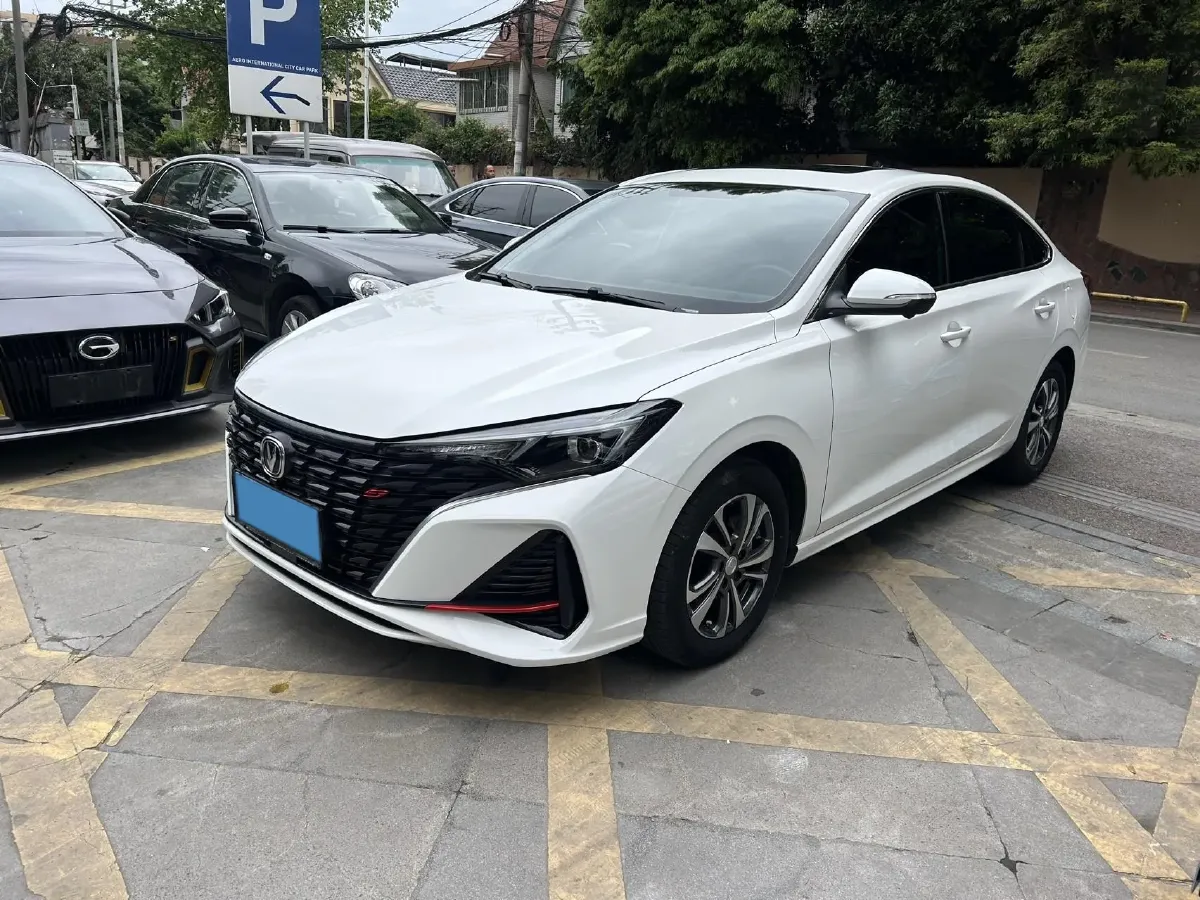 2022 ChangAn Eado 1.4T 160HP L4 7DCT,autocango,china used car exporter,china ev exporter,chinese used car exporter,chinese used ev exporter