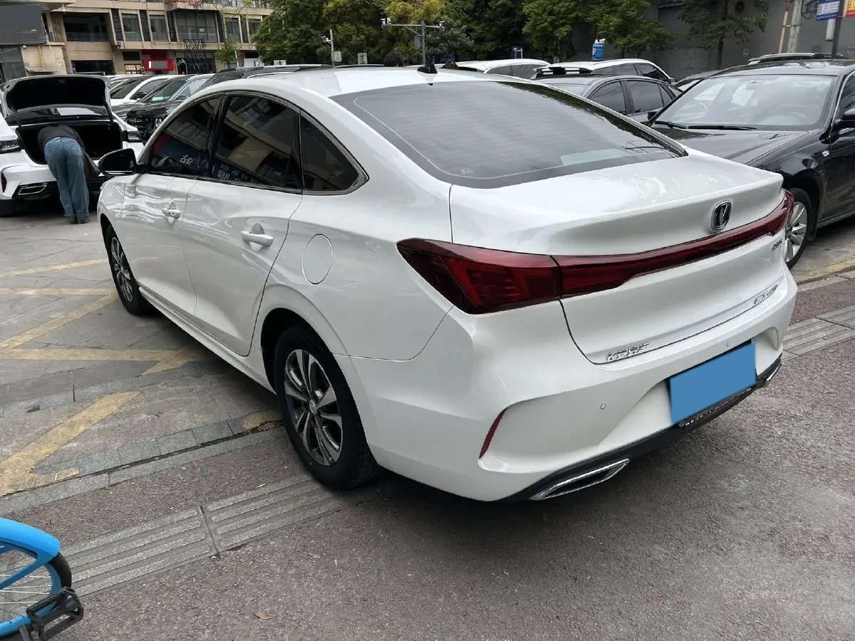 2022 ChangAn Eado 1.4T 160HP L4 7DCT,autocango,china used car exporter,china ev exporter,chinese used car exporter,chinese used ev exporter