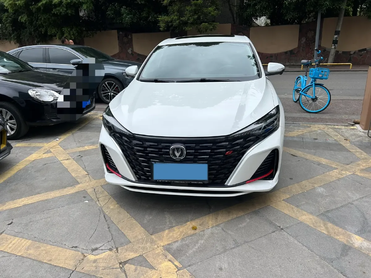 2022 ChangAn Eado 1.4T 160HP L4 7DCT,autocango,china used car exporter,china ev exporter,chinese used car exporter,chinese used ev exporter