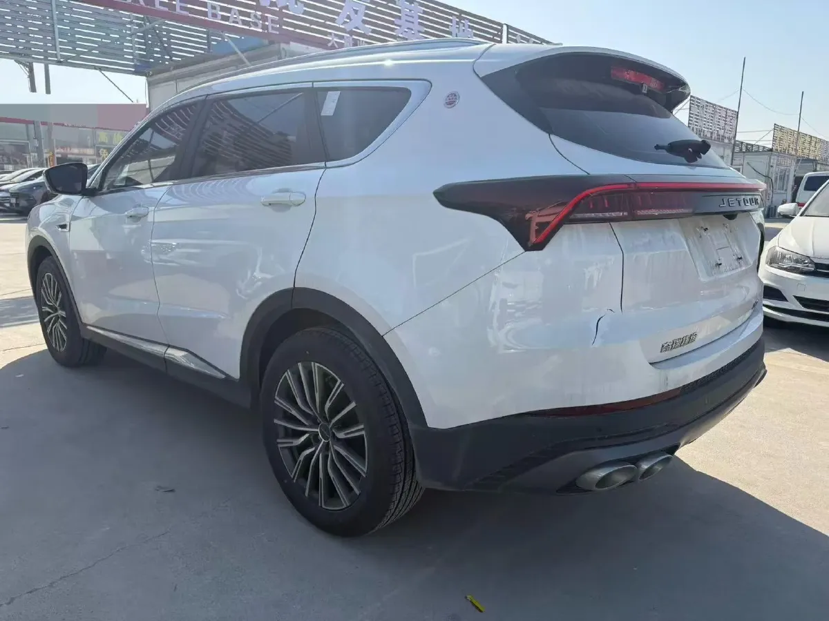 2023 ChangAn Oshan X7 Plus 1.5T 188HP L4 7DCT,autocango,china used car exporter,china ev exporter,chinese used car exporter,chinese used ev exporter
