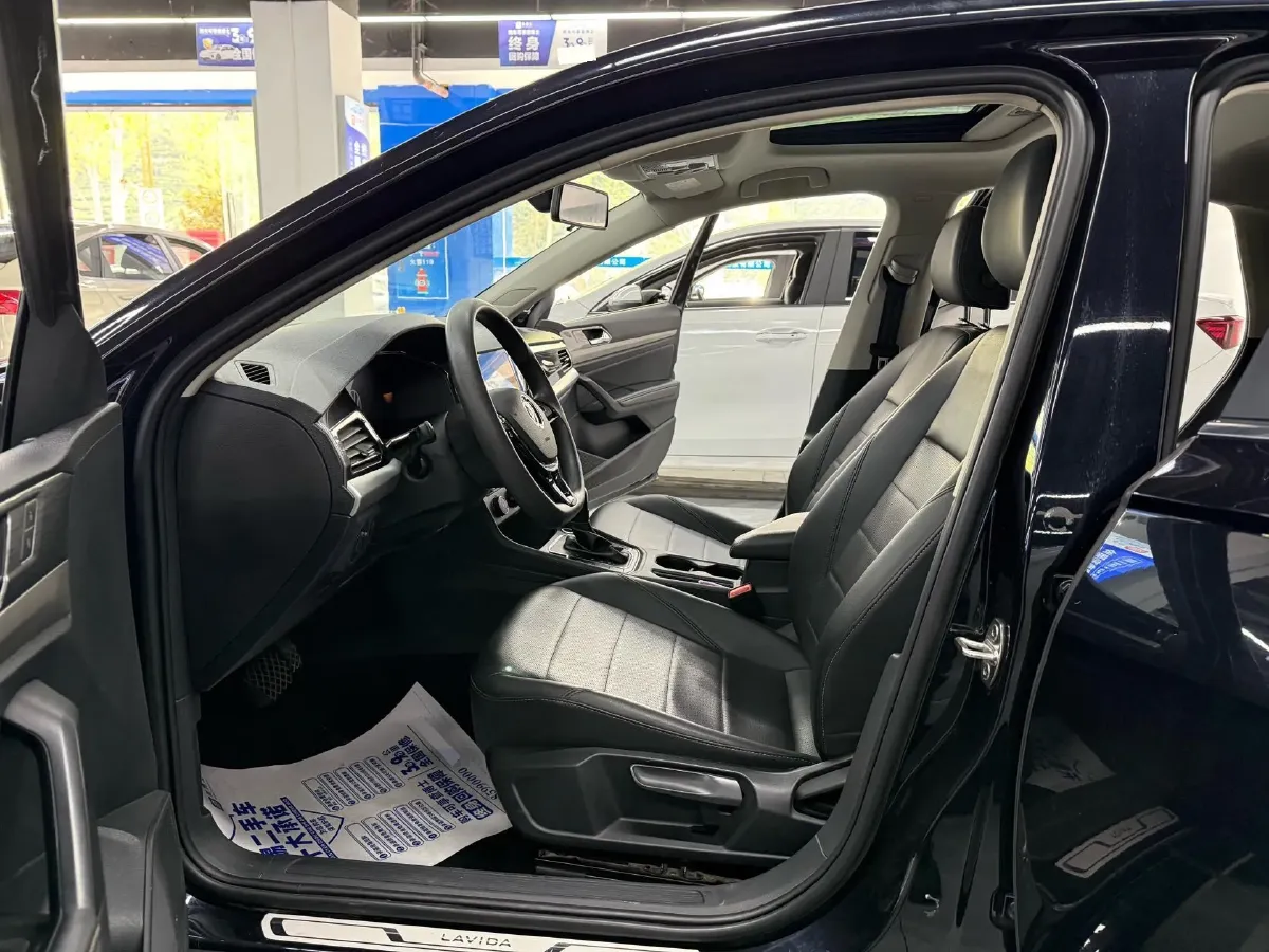 2021 Volkswagen Lavida 1.5L 113HP L4 6AT,autocango,china used car exporter,china ev exporter,chinese used car exporter,chinese used ev exporter