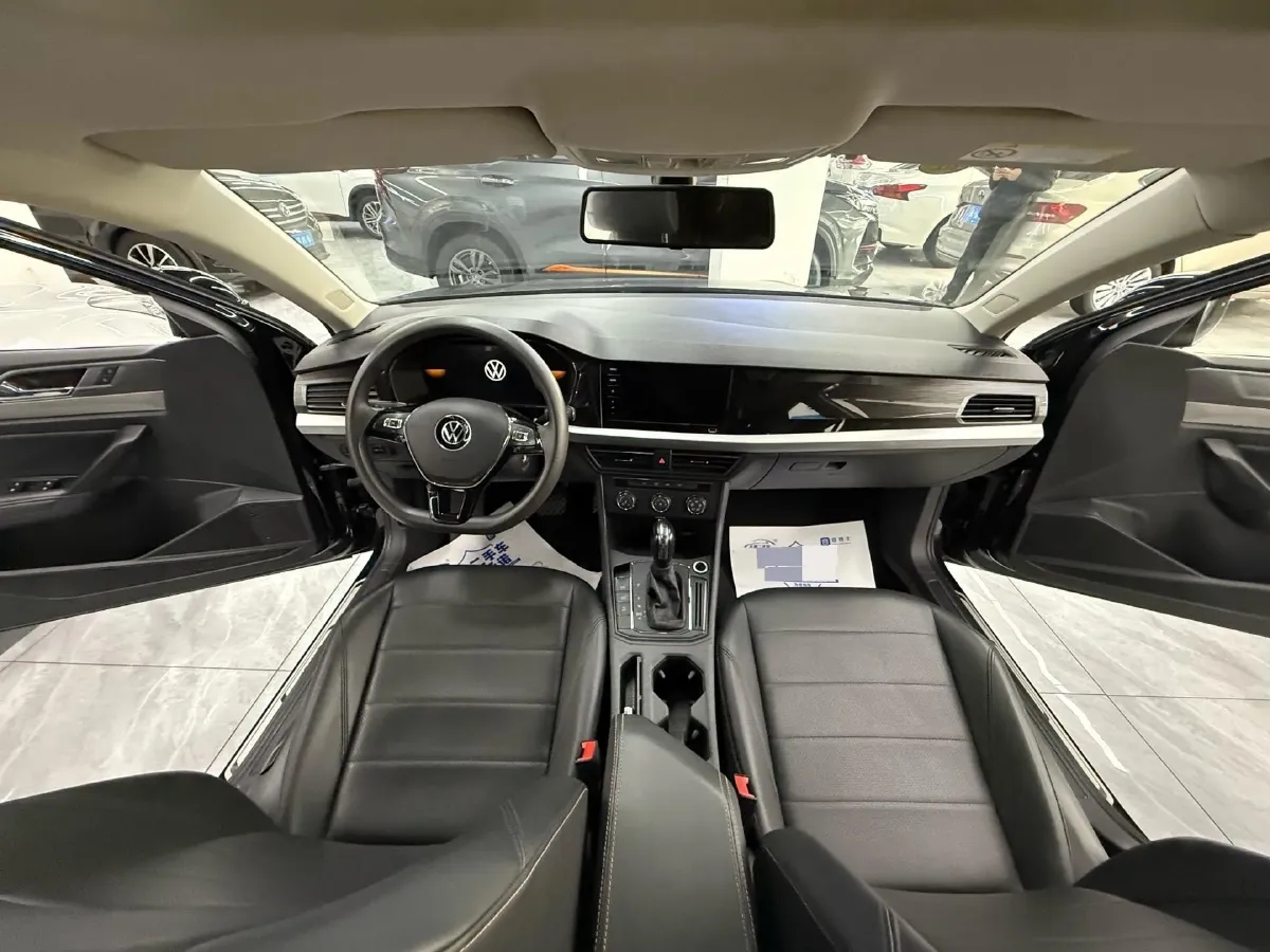 2021 Volkswagen Lavida 1.5L 113HP L4 6AT,autocango,china used car exporter,china ev exporter,chinese used car exporter,chinese used ev exporter