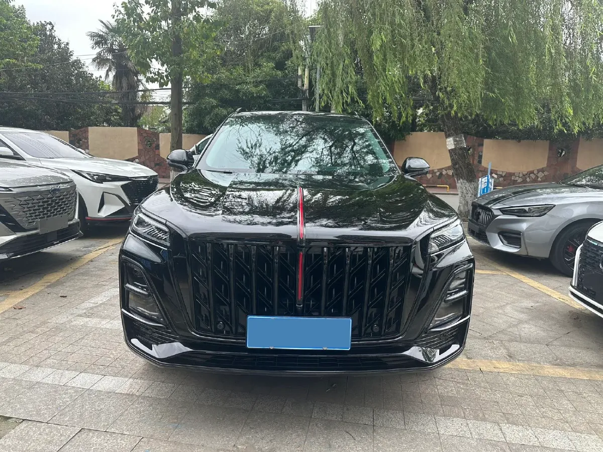 2025 HongQi HS5 2.0T 252HP L4 8AT,autocango,china used car exporter,china ev exporter,chinese used car exporter,chinese used ev exporter
