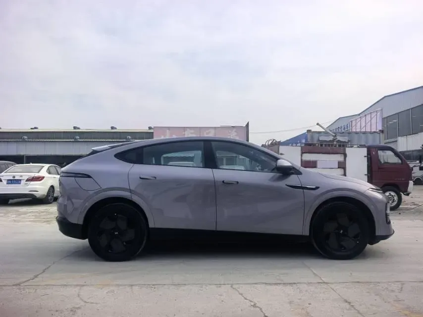 2025 Xpeng G6 BEV 68.5KWH,autocango,china used car exporter,china ev exporter,chinese used car exporter,chinese used ev exporter