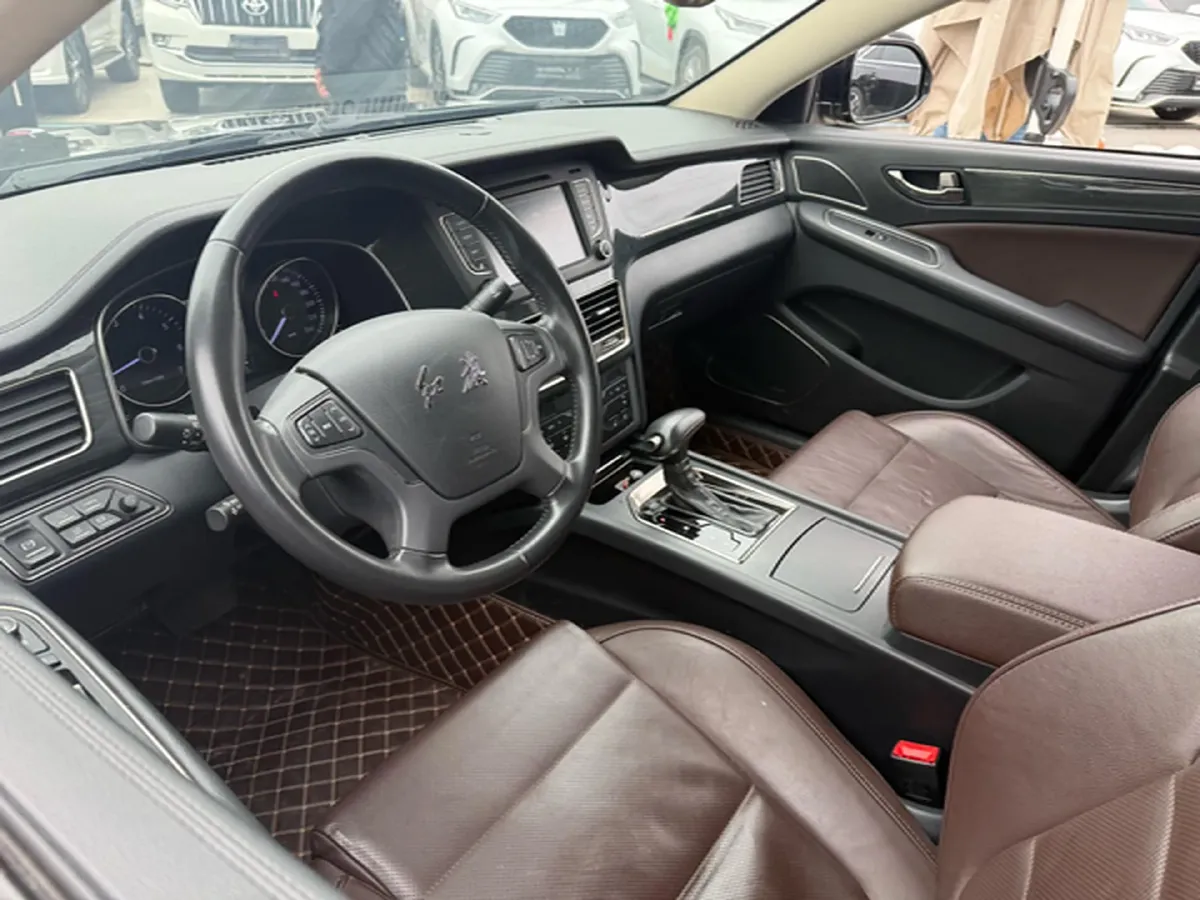 2018 HongQi H7 2.0T 204HP L4 6AT,autocango,china used car exporter,china ev exporter,chinese used car exporter,chinese used ev exporter