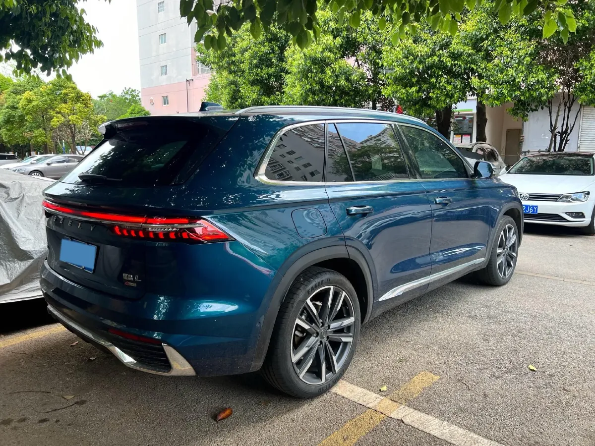 2021 Geely Monjaro 2.0T 238HP L4 8AT,autocango,china used car exporter,china ev exporter,chinese used car exporter,chinese used ev exporter