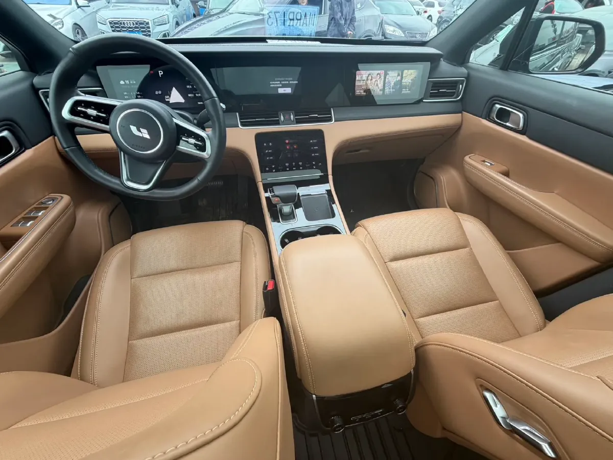 2021 Li ONE Range Extended 131HP REEV 40.5KWH,autocango,china used car exporter,china ev exporter,chinese used car exporter,chinese used ev exporter