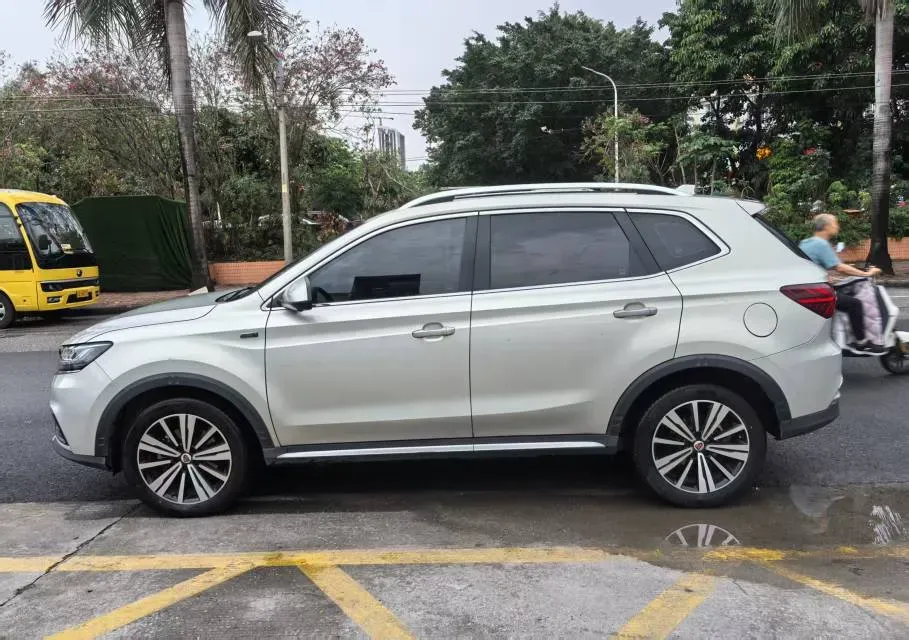 2017 Roewe RX5 1.5T 169HP L4 2AT PHEV 12KWH,autocango,china used car exporter,china ev exporter,chinese used car exporter,chinese used ev exporter