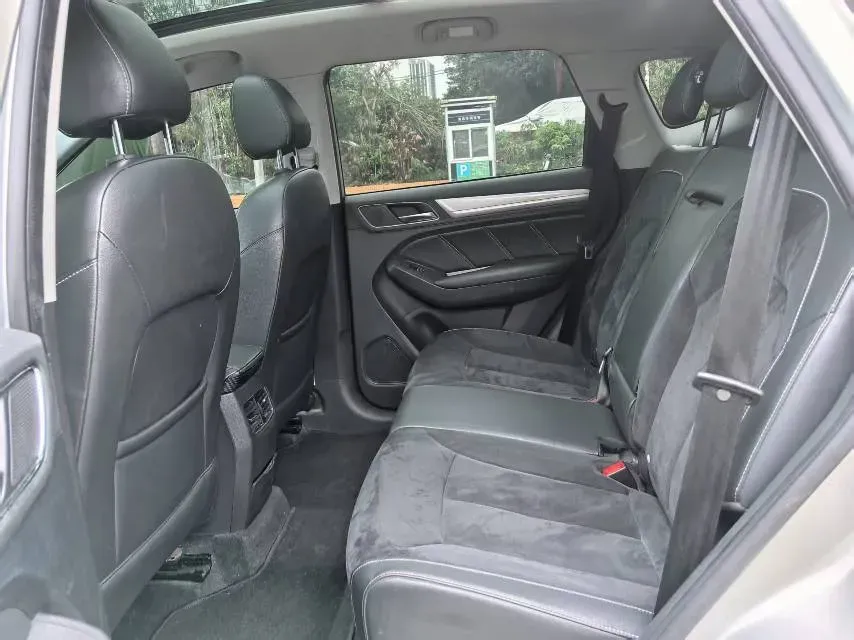 2017 Roewe RX5 1.5T 169HP L4 2AT PHEV 12KWH,autocango,china used car exporter,china ev exporter,chinese used car exporter,chinese used ev exporter