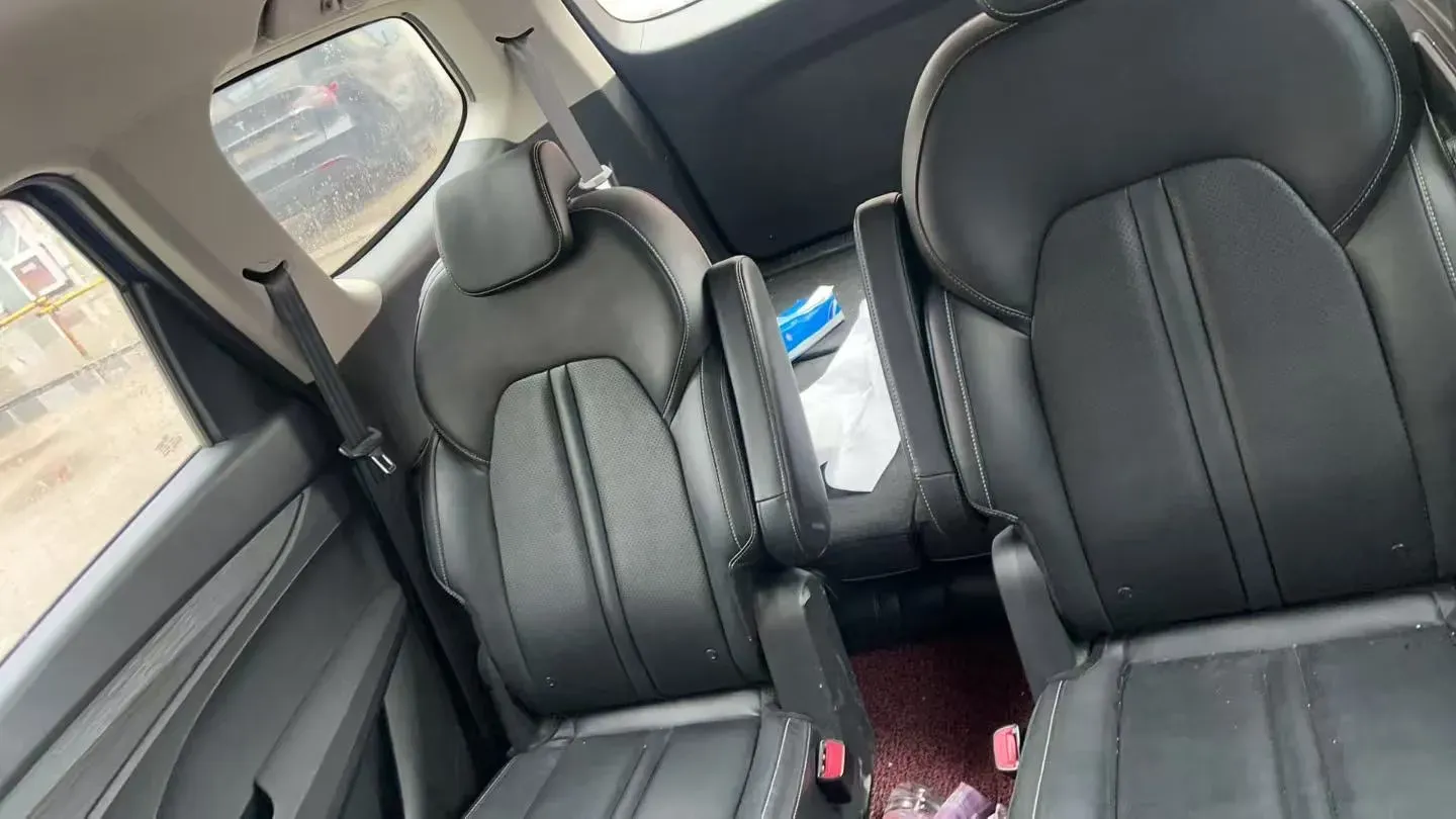 2018 BaoJun 360 1.5L 112HP L4 6MT,autocango,china used car exporter,china ev exporter,chinese used car exporter,chinese used ev exporter