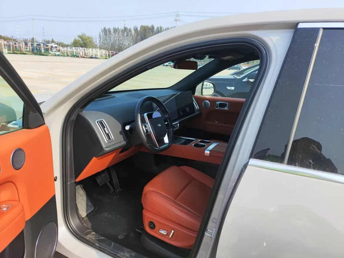 2024 Li L6 Range Extended 154HP L4 REEV 36.8KWH,autocango,china used car exporter,china ev exporter,chinese used car exporter,chinese used ev exporter