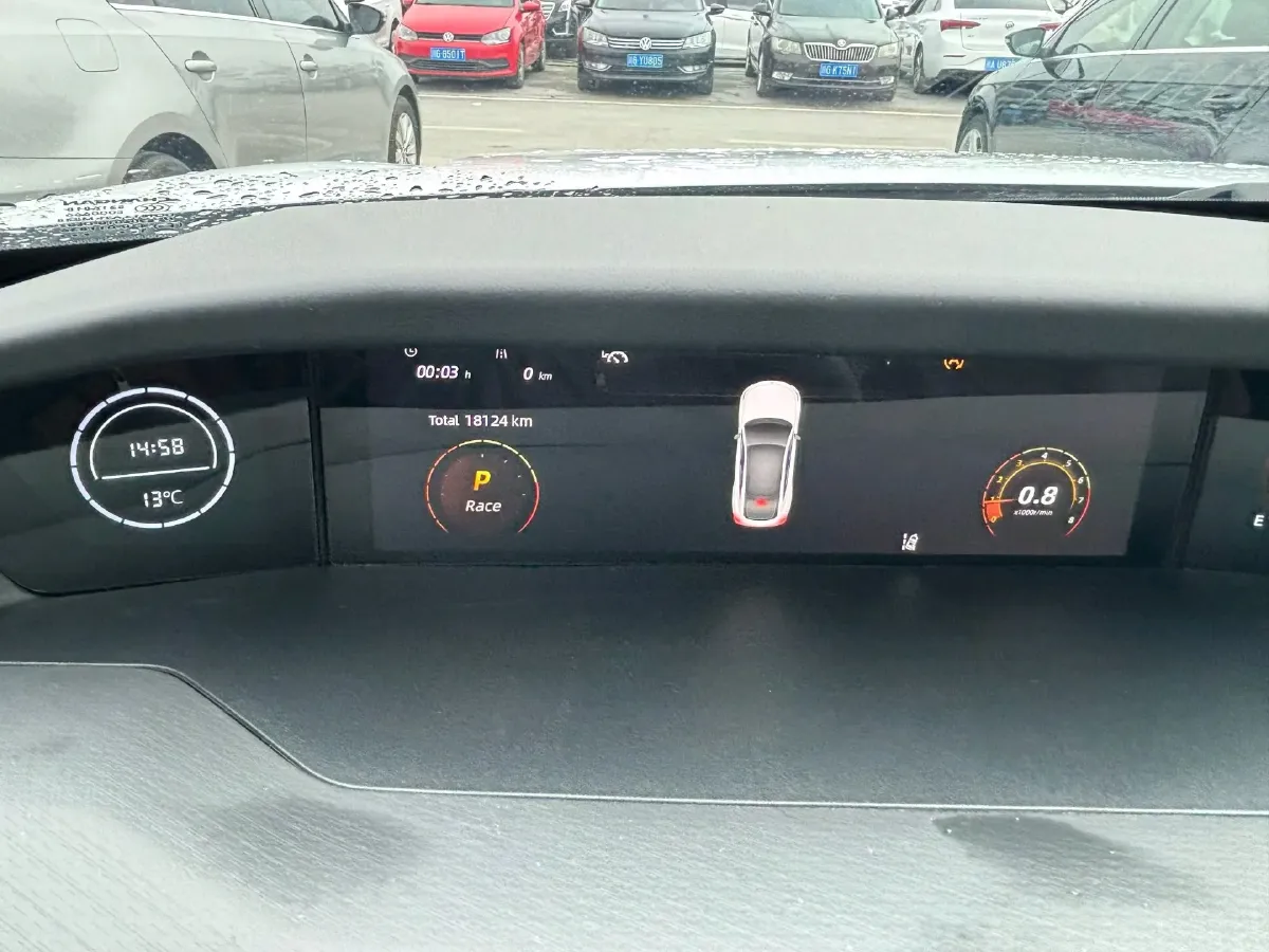 2023 ChangAn UNI-V 1.5T 188HP L4 7DCT,autocango,china used car exporter,china ev exporter,chinese used car exporter,chinese used ev exporter