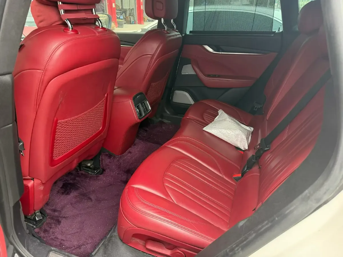 2018 Maserati Levante 3.0T 350HP V6 8AT,autocango,china used car exporter,china ev exporter,chinese used car exporter,chinese used ev exporter