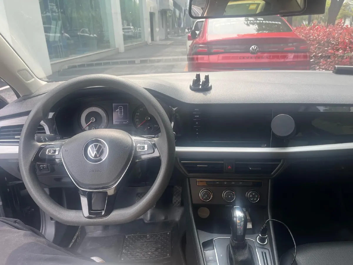 2019 Volkswagen Lavida 1.5L 113HP L4 6AT,autocango,china used car exporter,china ev exporter,chinese used car exporter,chinese used ev exporter