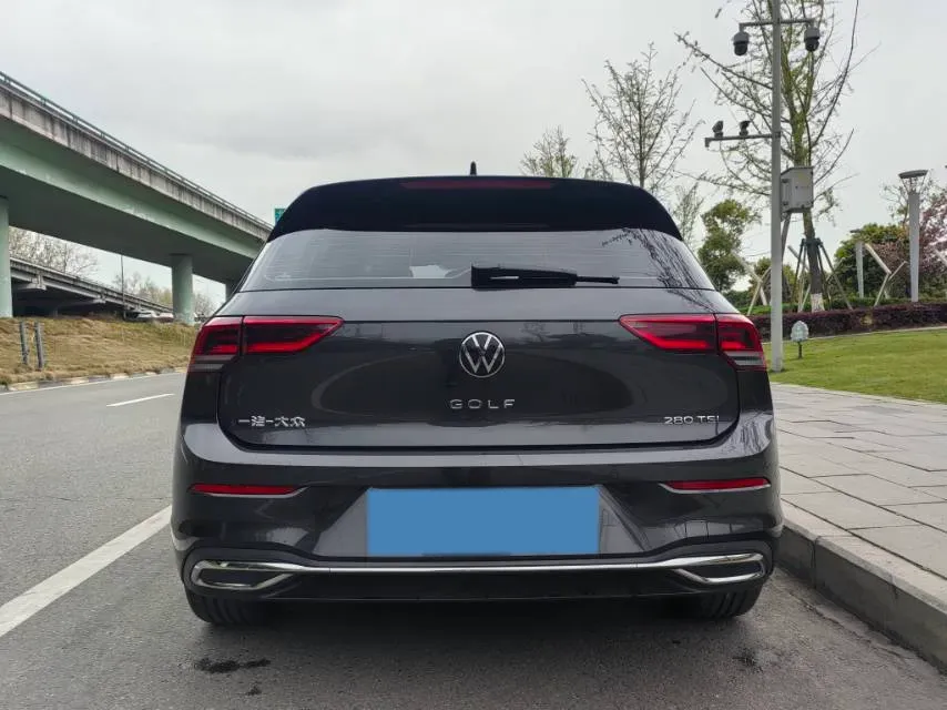 2021 Volkswagen Golf 1.4T 150HP L4 7DCT,autocango,china used car exporter,china ev exporter,chinese used car exporter,chinese used ev exporter