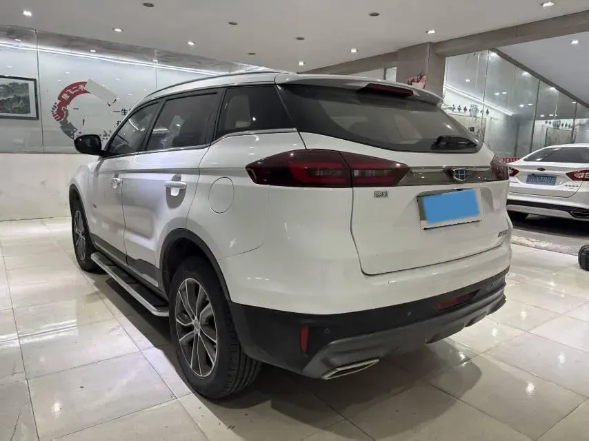 2020 Roewe i6 1.5T 169HP L4 7DCT,autocango,china used car exporter,china ev exporter,chinese used car exporter,chinese used ev exporter