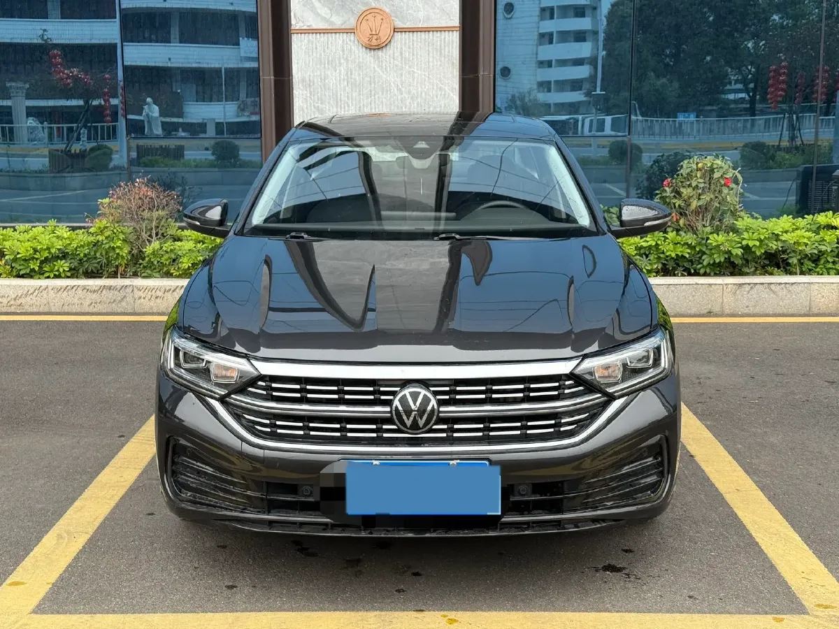 2023 Volkswagen Sagitar 1.2T 116HP L4 7DCT,autocango,china used car exporter,china ev exporter,chinese used car exporter,chinese used ev exporter