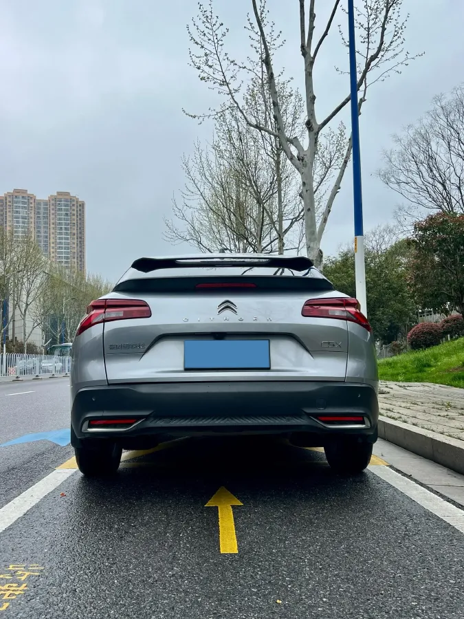 2021 Citroen C5 X 1.6T 175HP L4 8AT,autocango,china used car exporter,china ev exporter,chinese used car exporter,chinese used ev exporter