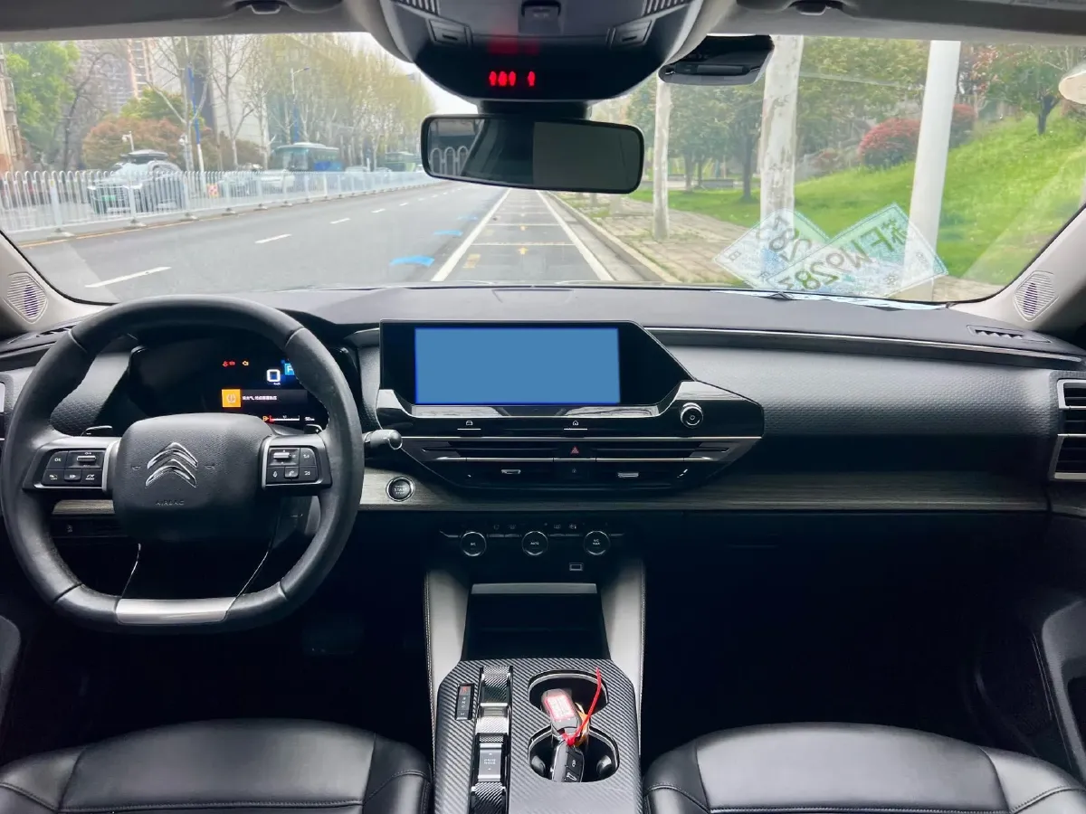 2021 Citroen C5 X 1.6T 175HP L4 8AT,autocango,china used car exporter,china ev exporter,chinese used car exporter,chinese used ev exporter