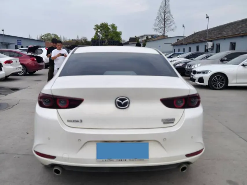 2023 Mazda 3 Axela 2.0L 158HP L4 6AT,autocango,china used car exporter,china ev exporter,chinese used car exporter,chinese used ev exporter