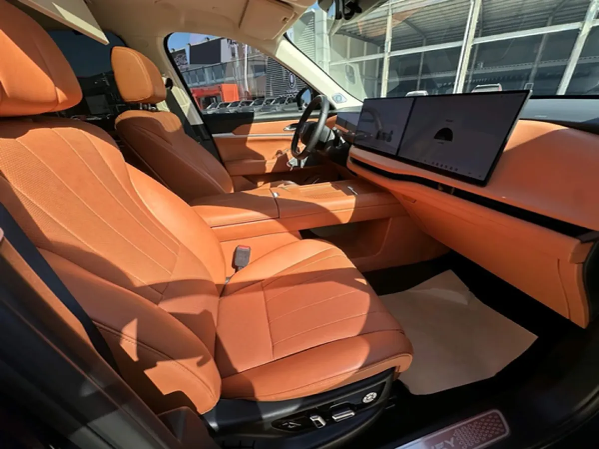 2025 WEY BlueMountain 1.5T 170HP L4 4DHT PHEV 52.3KWH,autocango,china used car exporter,china ev exporter,chinese used car exporter,chinese used ev exporter