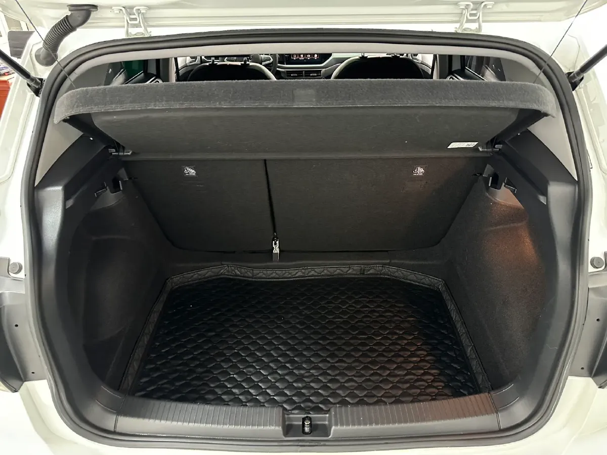 2021 Volkswagen Tacqua 1.5L 113HP L4 6AT,autocango,china used car exporter,china ev exporter,chinese used car exporter,chinese used ev exporter