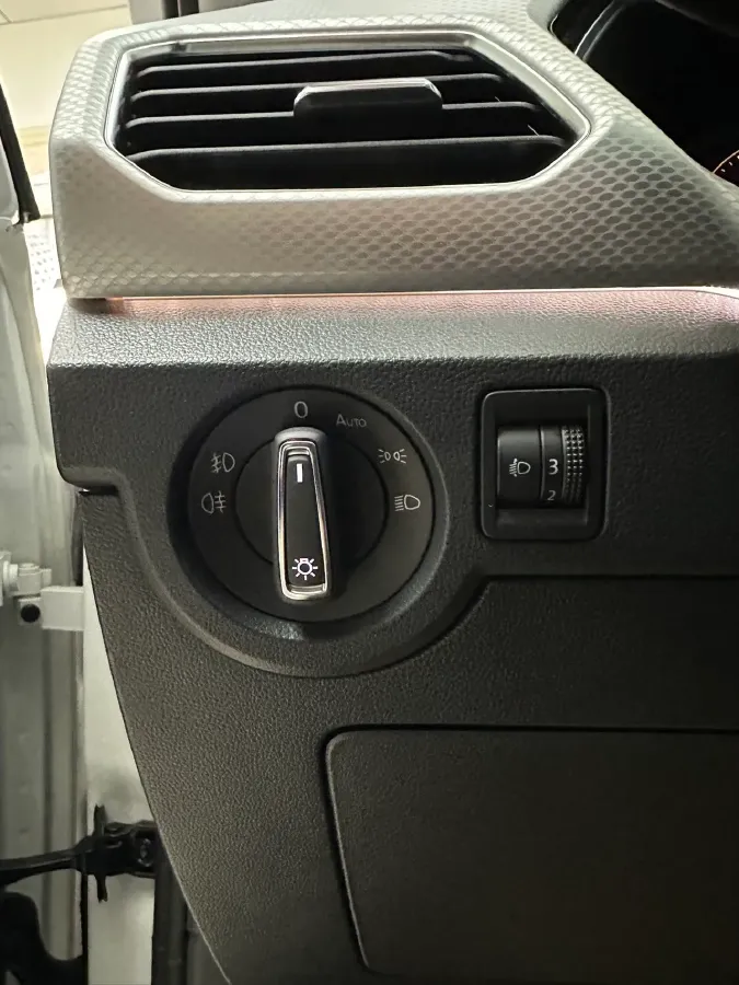 2021 Volkswagen Tacqua 1.5L 113HP L4 6AT,autocango,china used car exporter,china ev exporter,chinese used car exporter,chinese used ev exporter