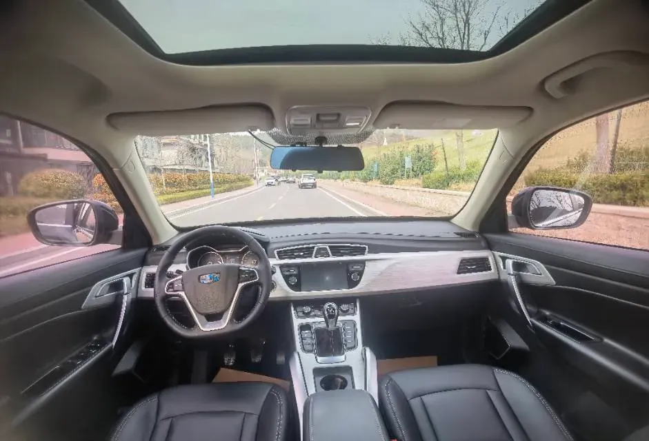 2020 Geely Azkarra 1.8T 163HP L4 6MT,autocango,china used car exporter,china ev exporter,chinese used car exporter,chinese used ev exporter