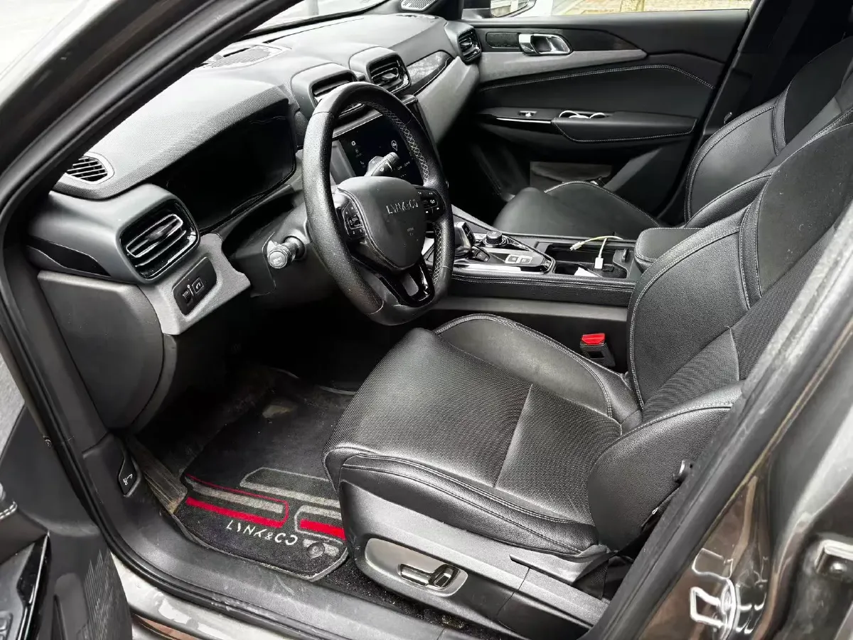 2021 LYNK&CO 03 1.5T 180HP L3 7DCT,autocango,china used car exporter,china ev exporter,chinese used car exporter,chinese used ev exporter