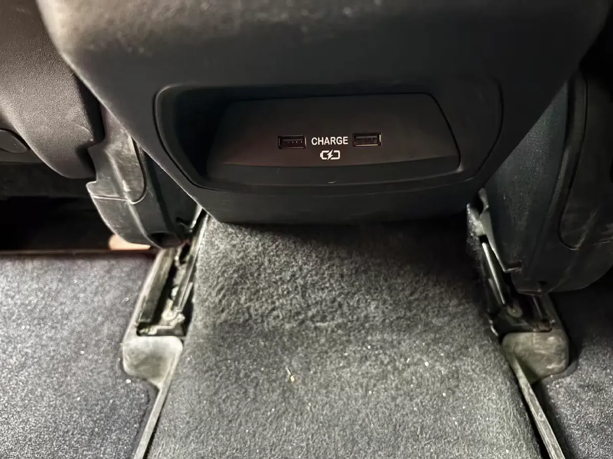 2021 LYNK&CO 03 1.5T 180HP L3 7DCT,autocango,china used car exporter,china ev exporter,chinese used car exporter,chinese used ev exporter