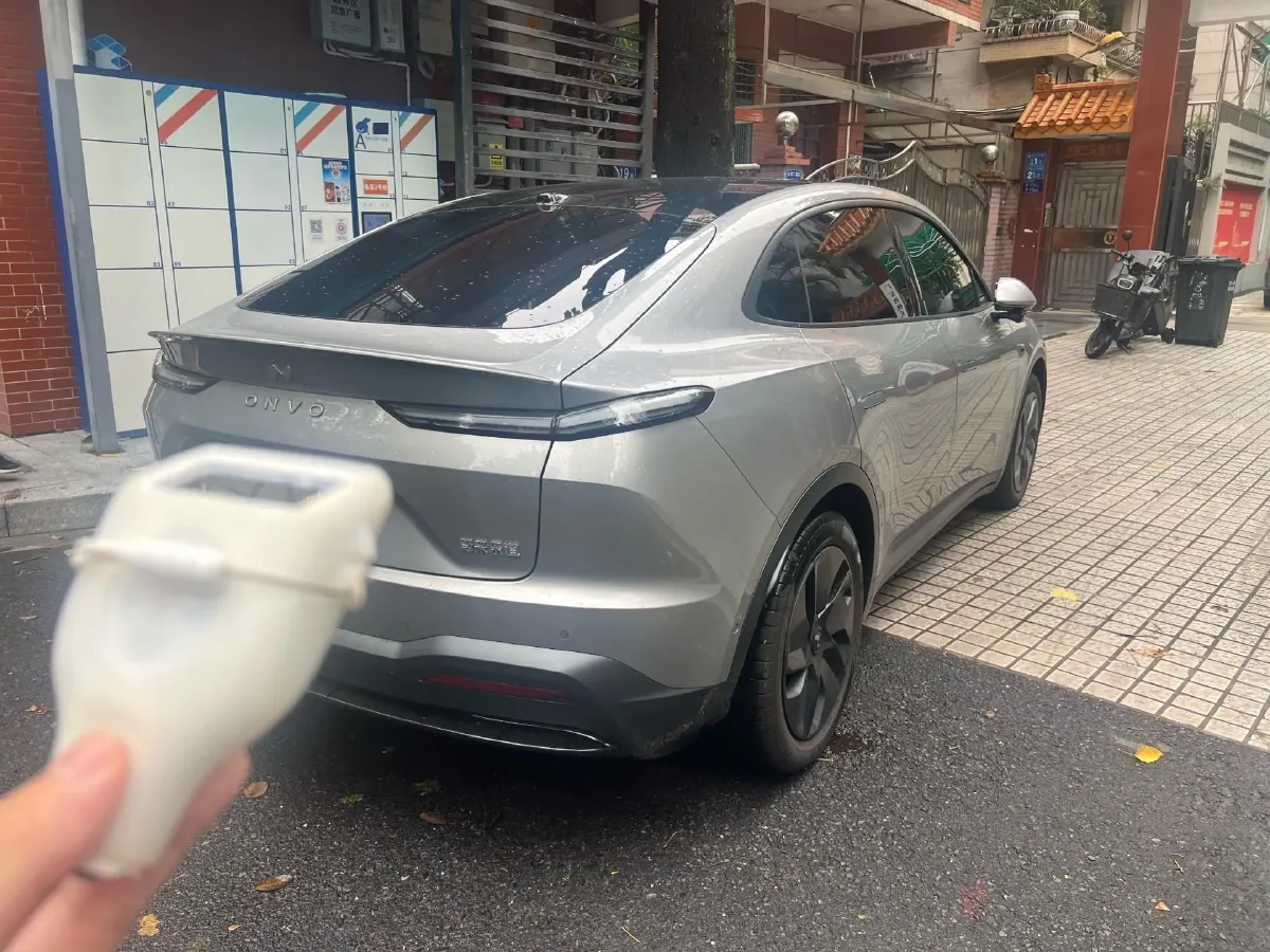 2024 ONVO L60 BEV 60KWH,autocango,china used car exporter,china ev exporter,chinese used car exporter,chinese used ev exporter