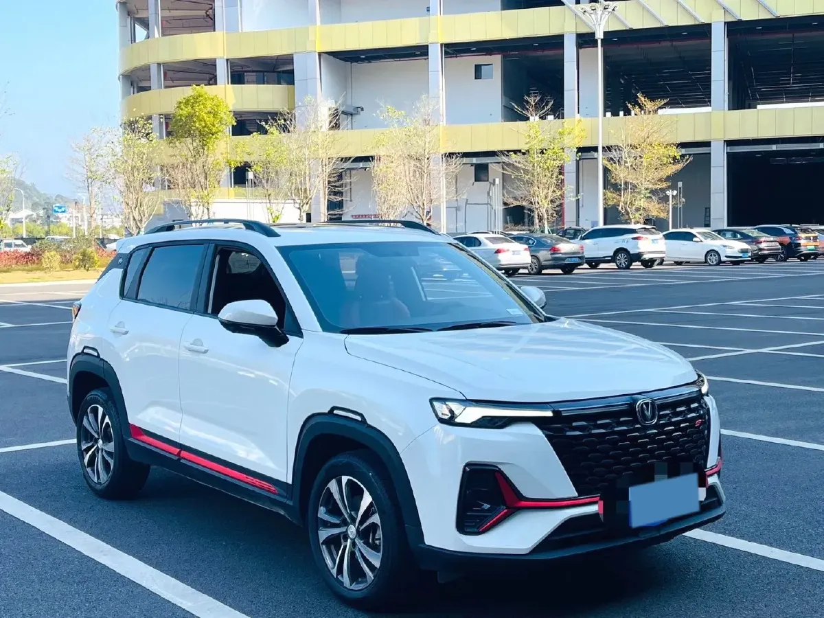 2021 ChangAn CS35 Plus 1.4T 160HP L4 7DCT,autocango,china used car exporter,china ev exporter,chinese used car exporter,chinese used ev exporter