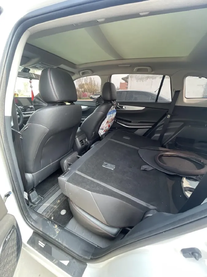 2021 ChangAn CS75 1.5T 178HP L4 7DCT,autocango,china used car exporter,china ev exporter,chinese used car exporter,chinese used ev exporter