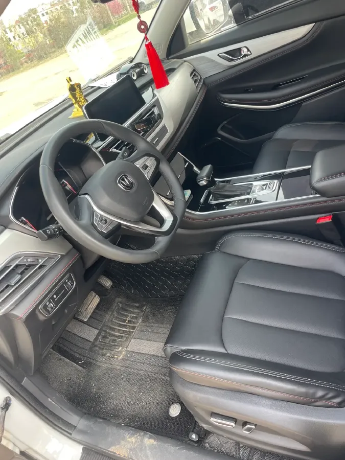 2021 ChangAn CS75 1.5T 178HP L4 7DCT,autocango,china used car exporter,china ev exporter,chinese used car exporter,chinese used ev exporter