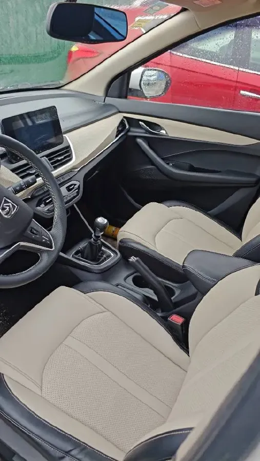 2018 BaoJun 360 1.5L 112HP L4 6MT,autocango,china used car exporter,china ev exporter,chinese used car exporter,chinese used ev exporter