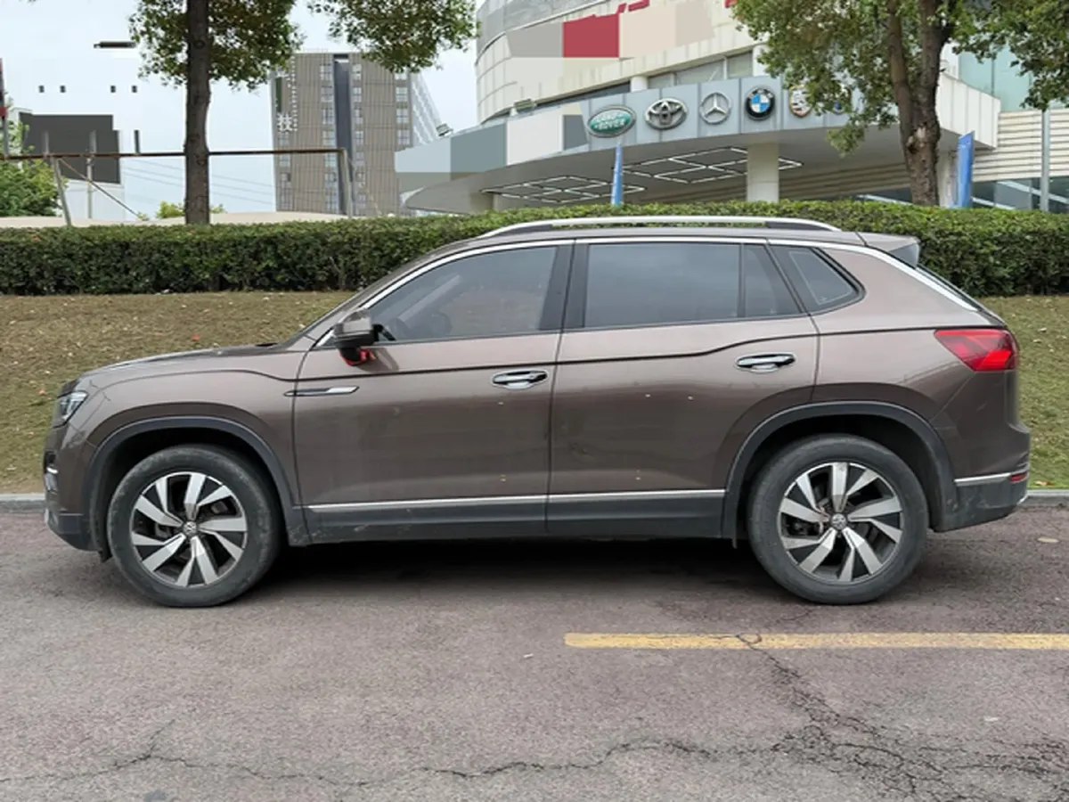 2020 Volkswagen Tayron 2.0T 186HP L4 7DCT,autocango,china used car exporter,china ev exporter,chinese used car exporter,chinese used ev exporter