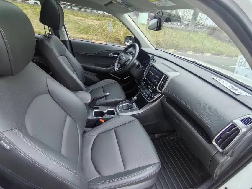 2018 Hyundai ix35 2.0L 160HP L4 6AT,autocango,china used car exporter,china ev exporter,chinese used car exporter,chinese used ev exporter