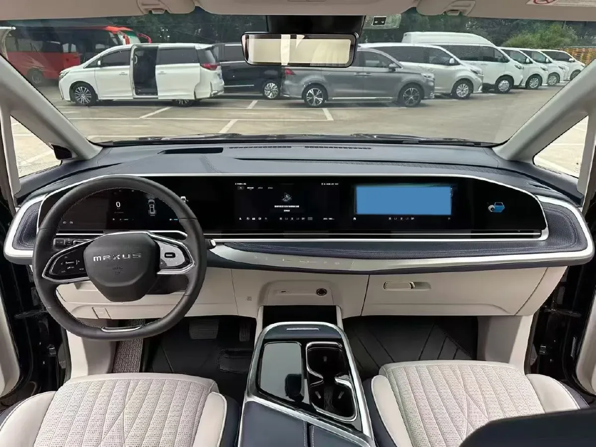 2023 MAXUS G90 2.0T 234HP L4 8AT,autocango,china used car exporter,china ev exporter,chinese used car exporter,chinese used ev exporter