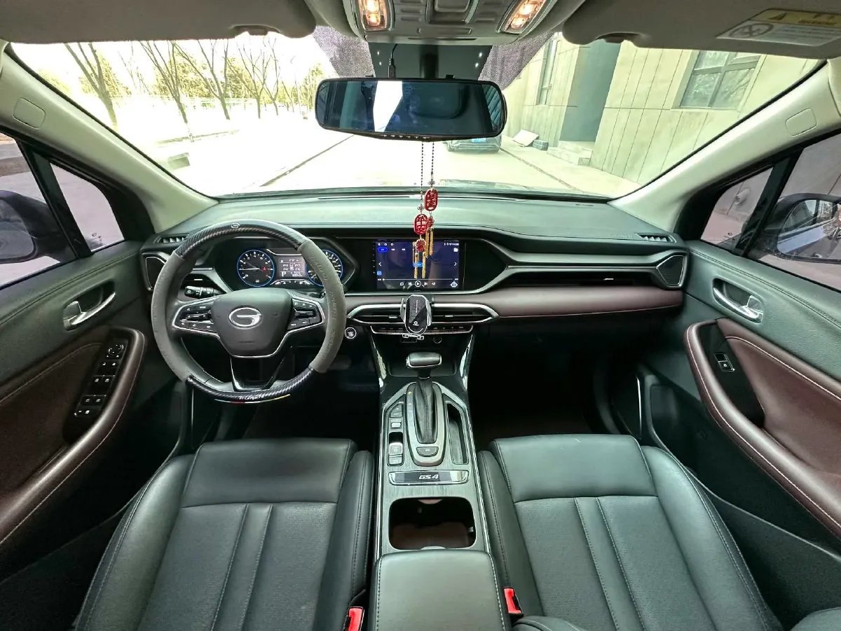 2020 GAC Trumpchi GS4 1.5T 169HP L4 6AT,autocango,china used car exporter,china ev exporter,chinese used car exporter,chinese used ev exporter