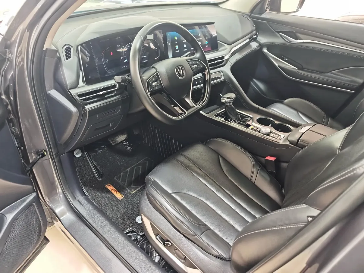 2021 ChangAn CS75 Plus 1.5T 178HP L4 6AT,autocango,china used car exporter,china ev exporter,chinese used car exporter,chinese used ev exporter