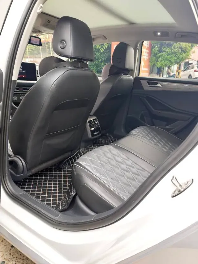 2023 Volkswagen Sagitar 1.5T 160HP L4 7DCT,autocango,china used car exporter,china ev exporter,chinese used car exporter,chinese used ev exporter