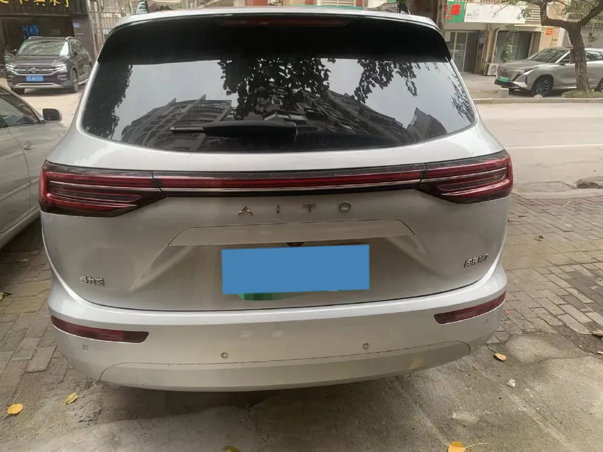 2024 AITO AITO M7 1.5T 152HP L4 REEV 40KWH,autocango,china used car exporter,china ev exporter,chinese used car exporter,chinese used ev exporter