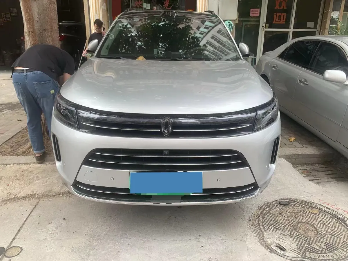 2024 AITO AITO M7 1.5T 152HP L4 REEV 40KWH,autocango,china used car exporter,china ev exporter,chinese used car exporter,chinese used ev exporter