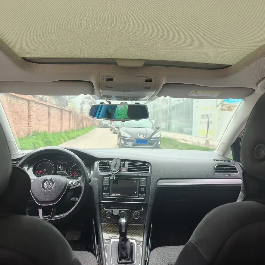 2018 Volkswagen Golf 1.6L 110HP L4 6AT,autocango,china used car exporter,china ev exporter,chinese used car exporter,chinese used ev exporter