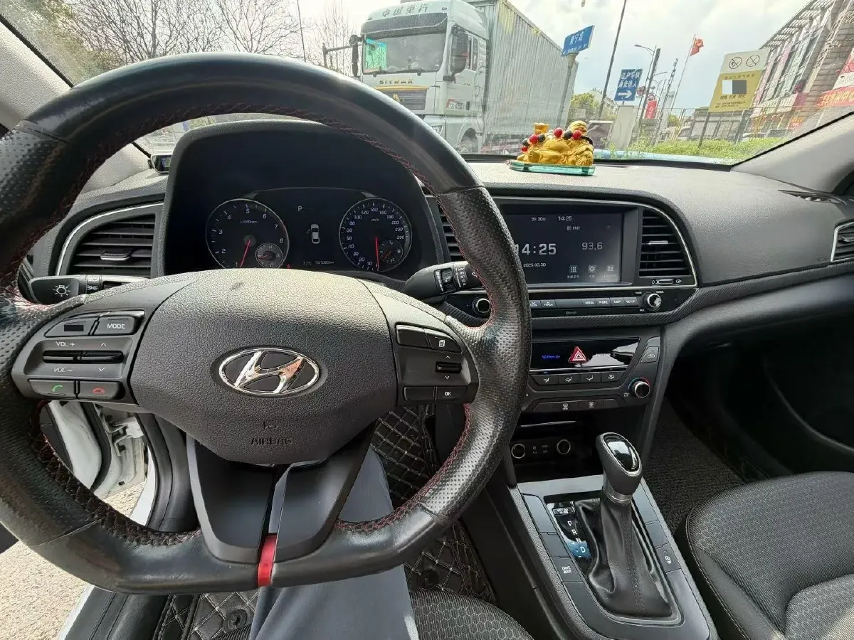 2018 Hyundai Elantra 1.4T 130HP L4 7DCT,autocango,china used car exporter,china ev exporter,chinese used car exporter,chinese used ev exporter