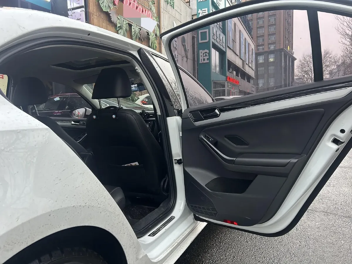 2018 Volkswagen Sagitar 1.4T 150HP L4 7DCT,autocango,china used car exporter,china ev exporter,chinese used car exporter,chinese used ev exporter