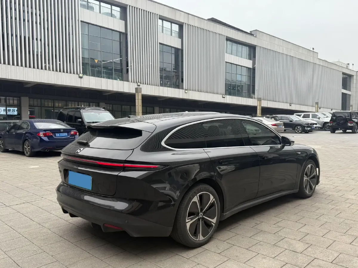 2024 NIO ET5T BEV 75KWH,autocango,china used car exporter,china ev exporter,chinese used car exporter,chinese used ev exporter