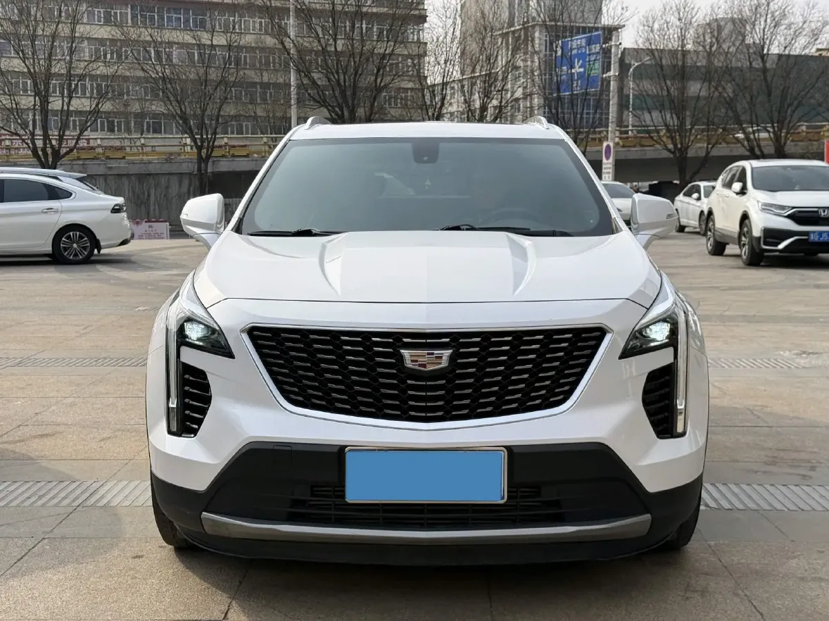 2021 Cadillac XT4 2.0T 237HP L4 9AT,autocango,china used car exporter,china ev exporter,chinese used car exporter,chinese used ev exporter